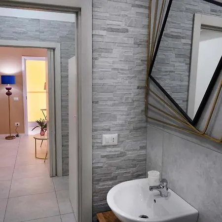 Apartament Marchese 124 *